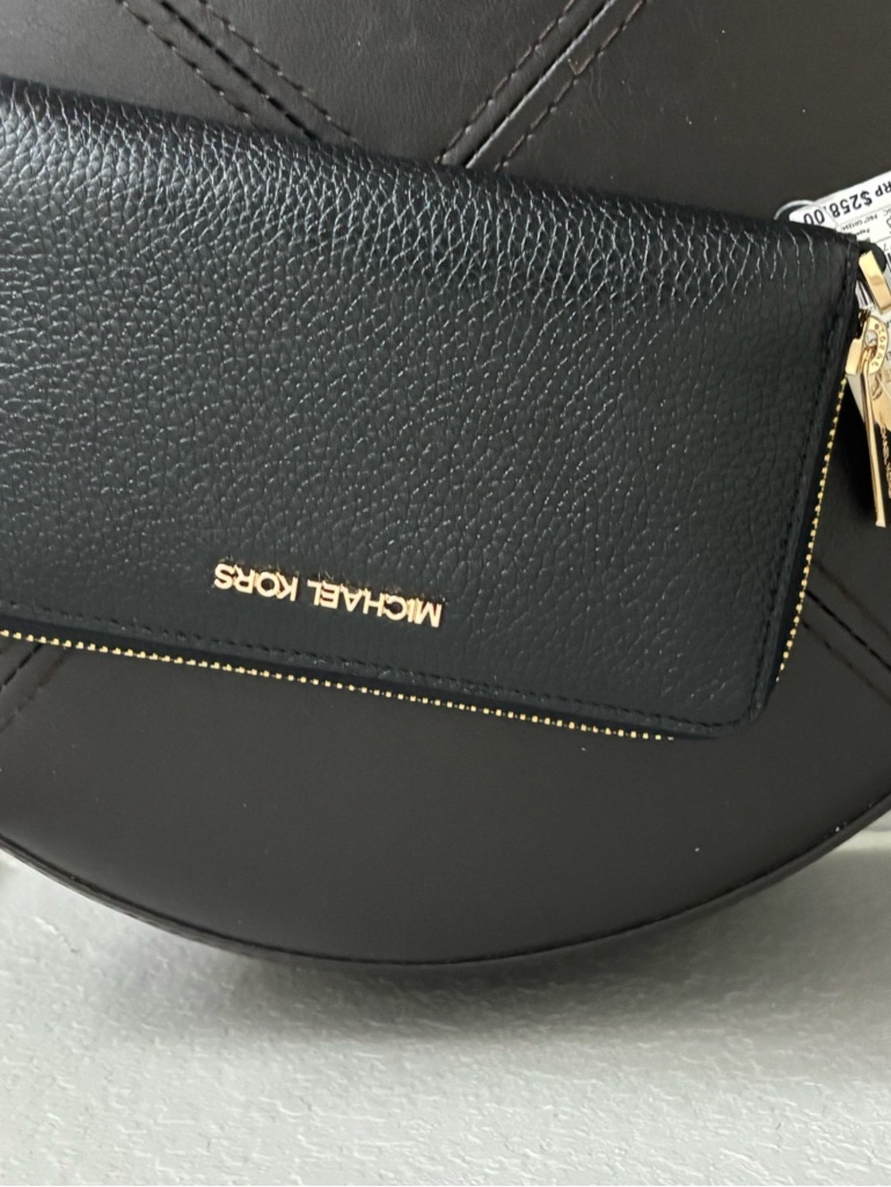 Michael Kors Black Leather Zip Wallet